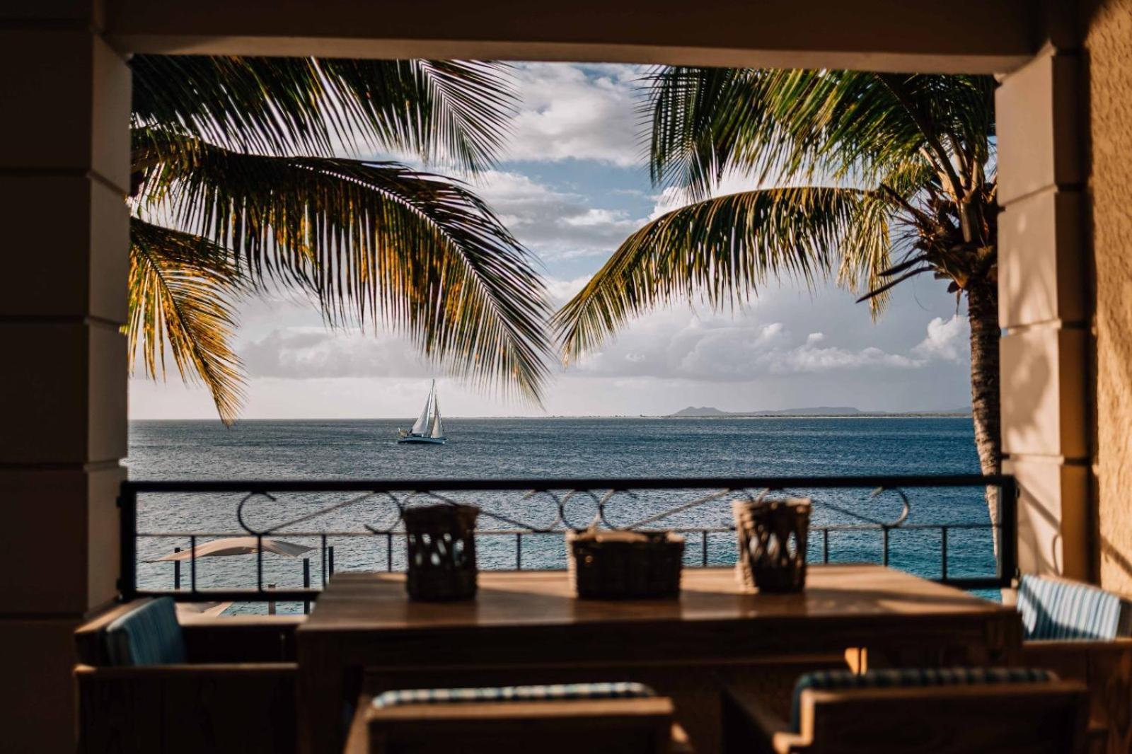 The Bellafonte - Luxury Oceanfront Hotel 크랄렌데이크 외부 사진