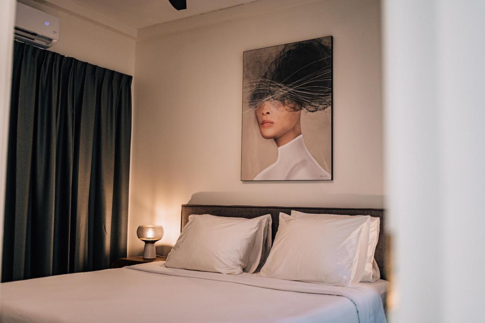 The Bellafonte - Luxury Oceanfront Hotel 크랄렌데이크 외부 사진