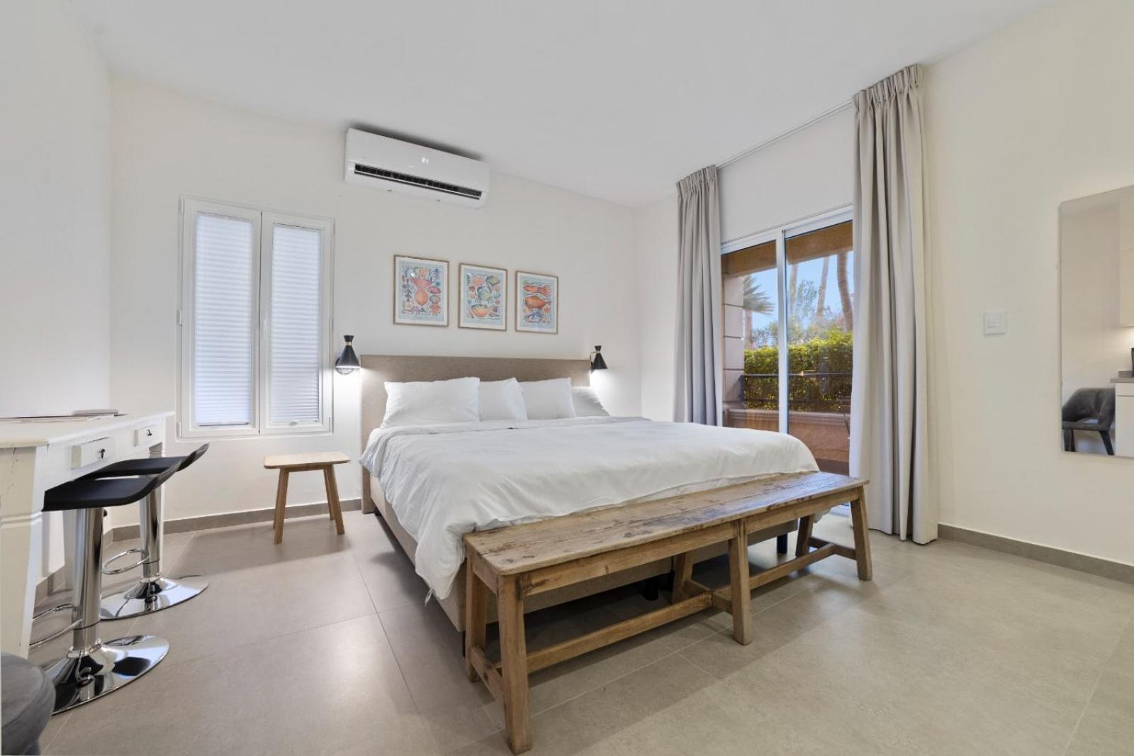 The Bellafonte - Luxury Oceanfront Hotel 크랄렌데이크 외부 사진