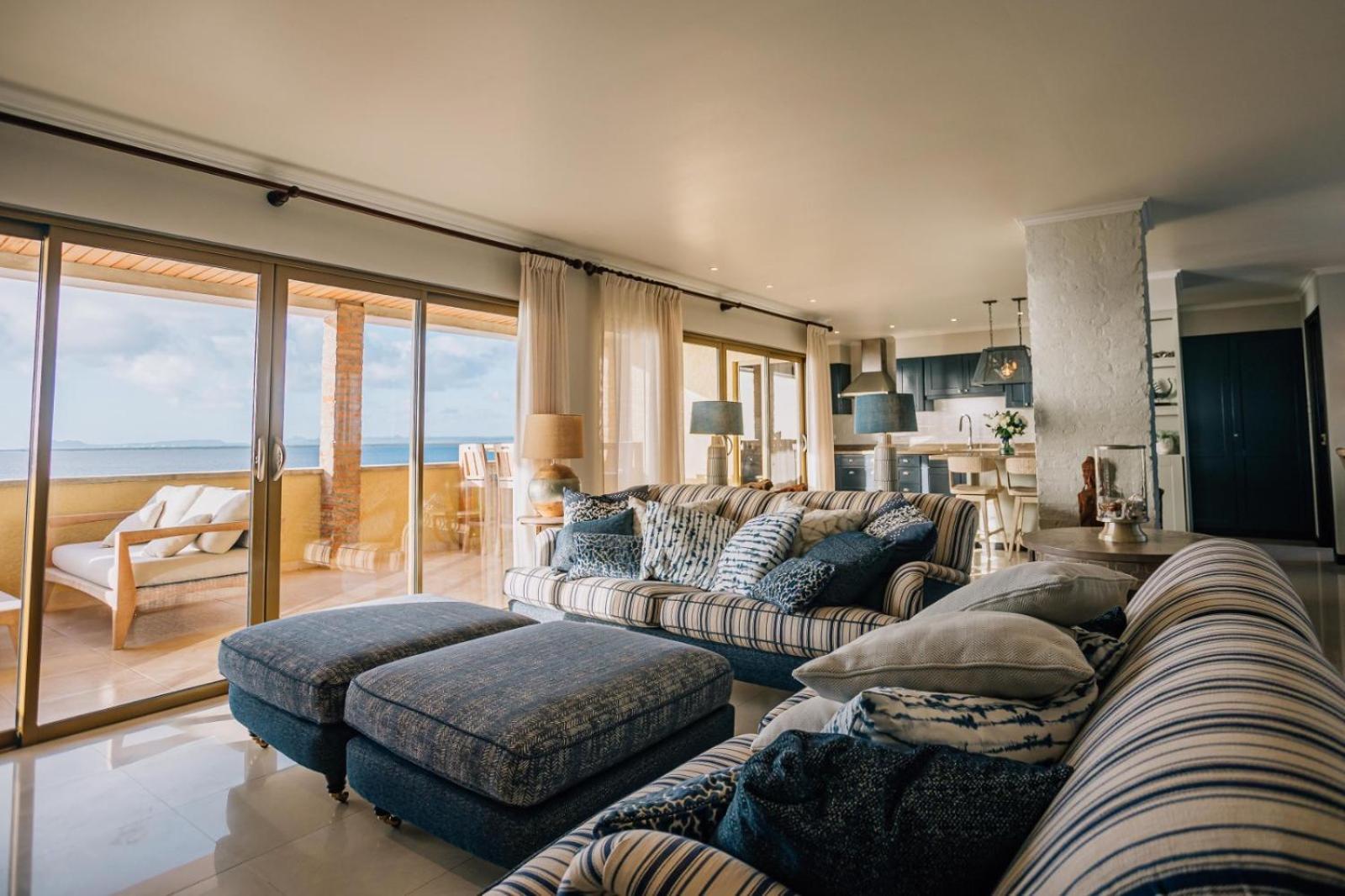 The Bellafonte - Luxury Oceanfront Hotel 크랄렌데이크 외부 사진
